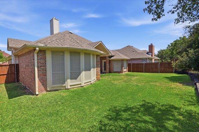 2109 Golden Arrow Drive, Flower Mound, TX 75028