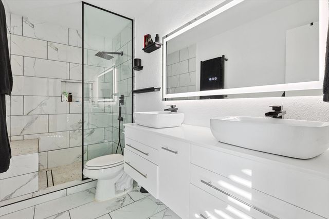 2525 Freedom Lane, Denton, TX 76209