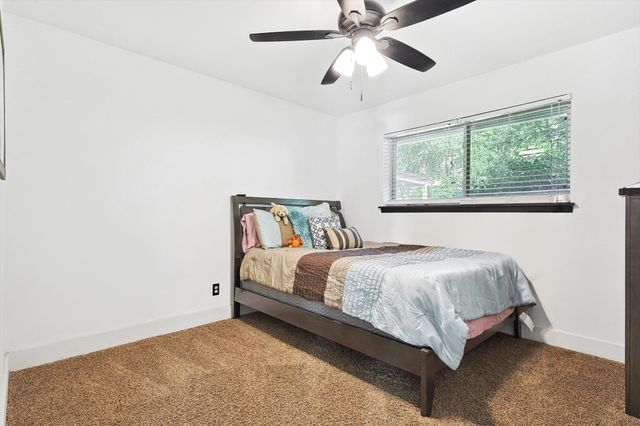 2525 Freedom Lane, Denton, TX 76209