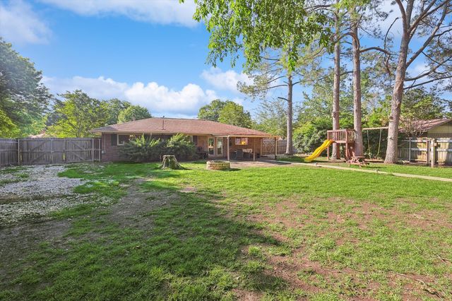 2525 Freedom Lane, Denton, TX 76209