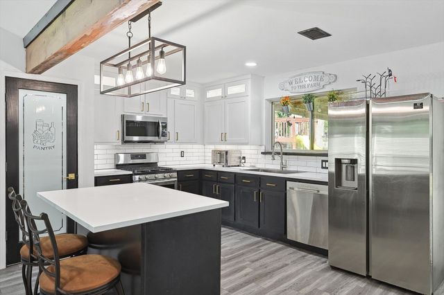 2525 Freedom Lane, Denton, TX 76209