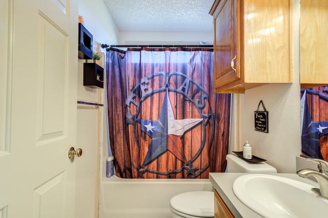 13118 N County Road 1500, Shallowater, TX 79363