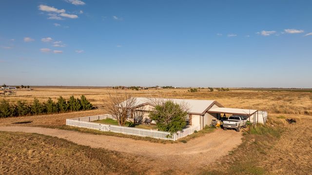 13118 N County Road 1500, Shallowater, TX 79363