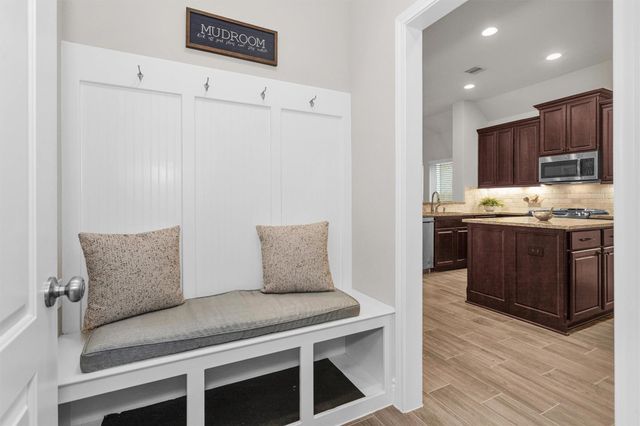 163 Greatwood Glen Drive, Montgomery, TX 77316