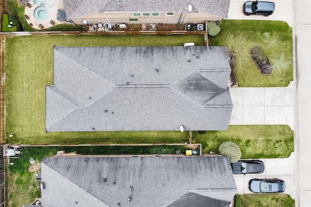 163 Greatwood Glen Drive, Montgomery, TX 77316