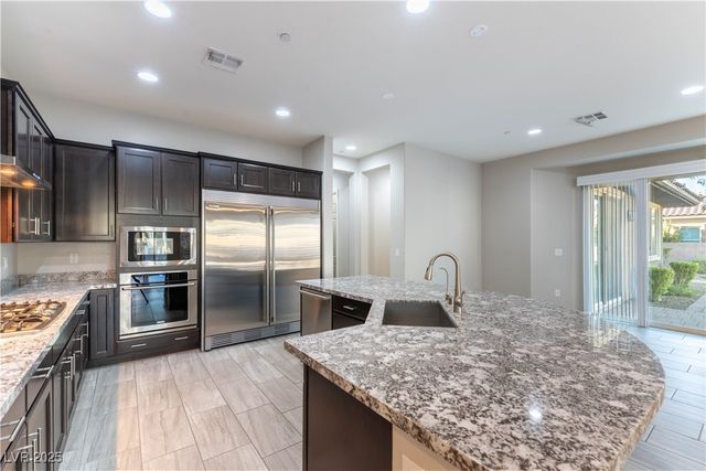 7028 Connor Cove Street, Las Vegas, NV 89118