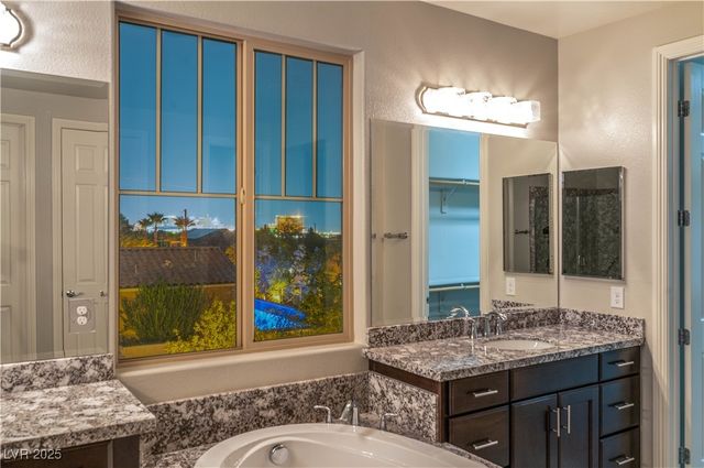 7028 Connor Cove Street, Las Vegas, NV 89118