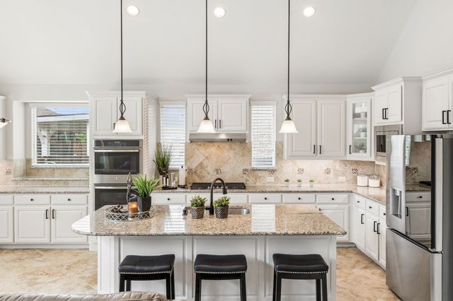 301 Vatican Hill Drive, Little Elm, TX 75068