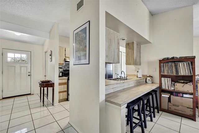 1521 PINEY BRANCH CIRCLE, Valrico, FL 33594