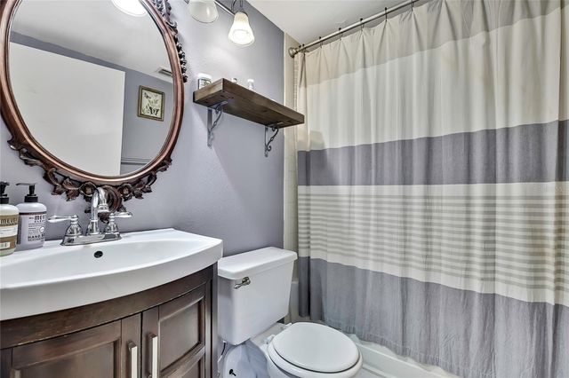 1521 PINEY BRANCH CIRCLE, Valrico, FL 33594