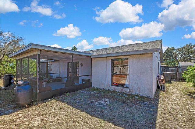 1521 PINEY BRANCH CIRCLE, Valrico, FL 33594