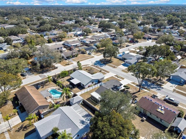 1521 PINEY BRANCH CIRCLE, Valrico, FL 33594