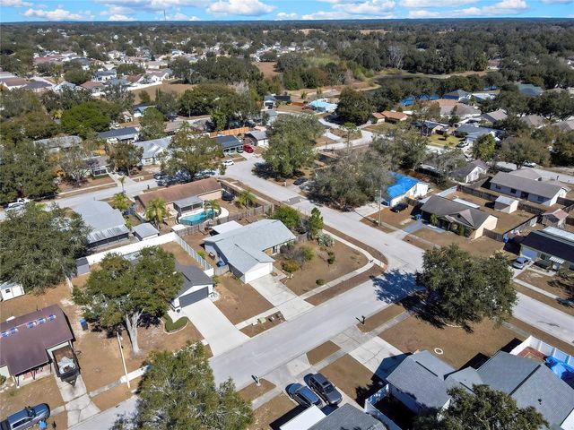 1521 PINEY BRANCH CIRCLE, Valrico, FL 33594