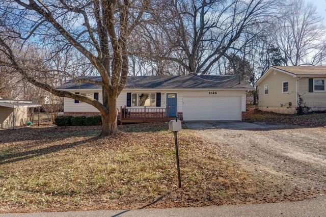 1146 S John Avenue, Springfield, MO 65804