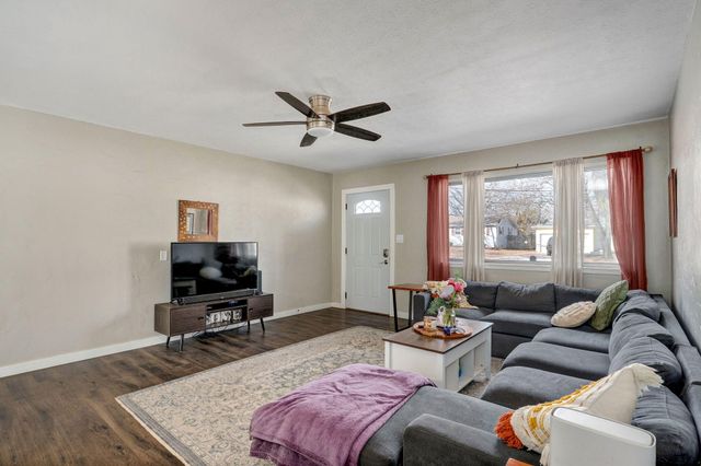 1146 S John Avenue, Springfield, MO 65804