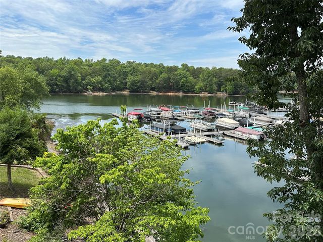 117 Badin Lake Circle, New London, NC 28127