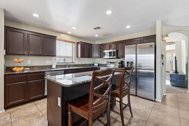 9846 W MELINDA Lane, Peoria, AZ 85382