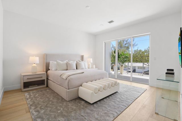 1807 NE 13 Street 1807, Fort Lauderdale, FL 33304