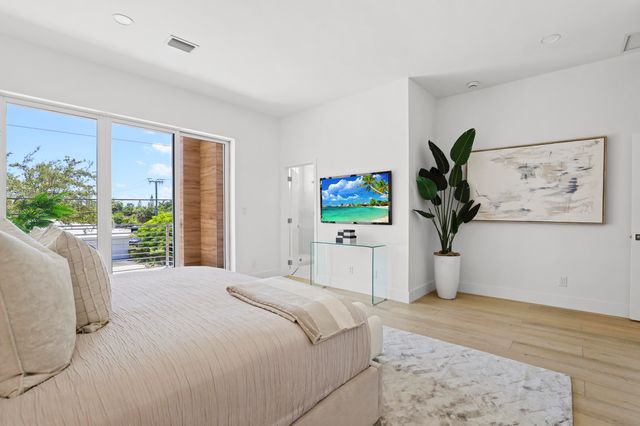 1807 NE 13 Street 1807, Fort Lauderdale, FL 33304
