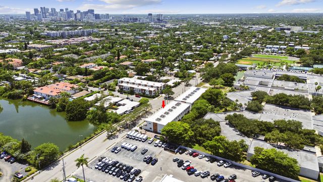 1807 NE 13 Street 1807, Fort Lauderdale, FL 33304