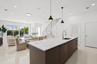 1807 NE 13 Street 1807, Fort Lauderdale, FL 33304