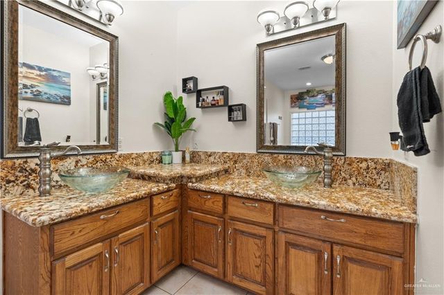 7303 N 22nd Lane, Mcallen, TX 78504