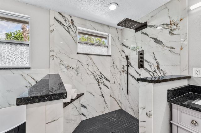 7834 SNOWBERRY CIR, Orlando, FL 32819