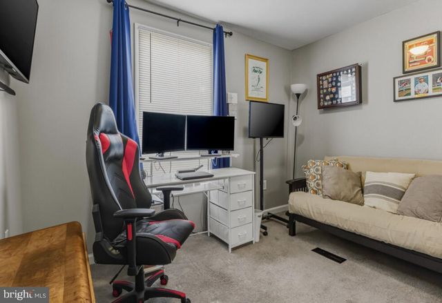 27 LINCOLN DRIVE LS, Laurel Springs, NJ 08021