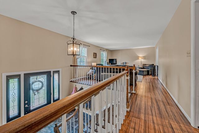 2738 Bobwhite DR, Roanoke, VA 24018