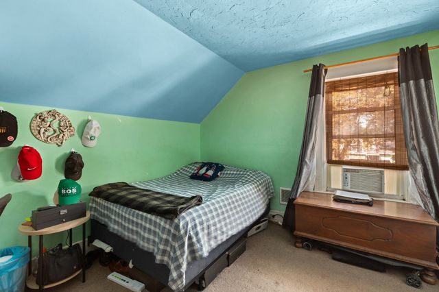 167 Fifth St, Leominster, MA 01453