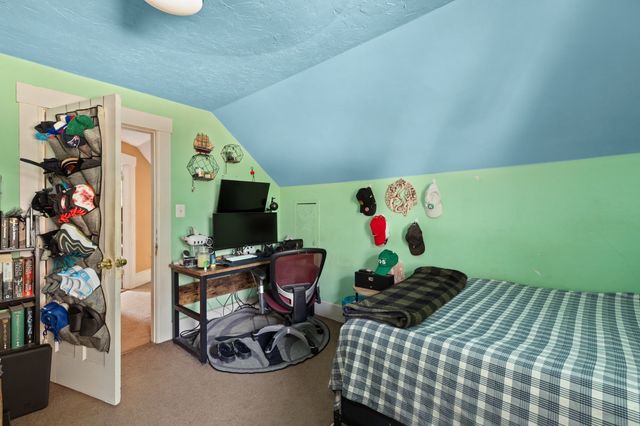 167 Fifth St, Leominster, MA 01453