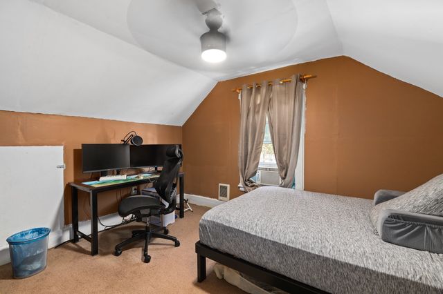 167 Fifth St, Leominster, MA 01453