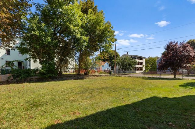 167 Fifth St, Leominster, MA 01453