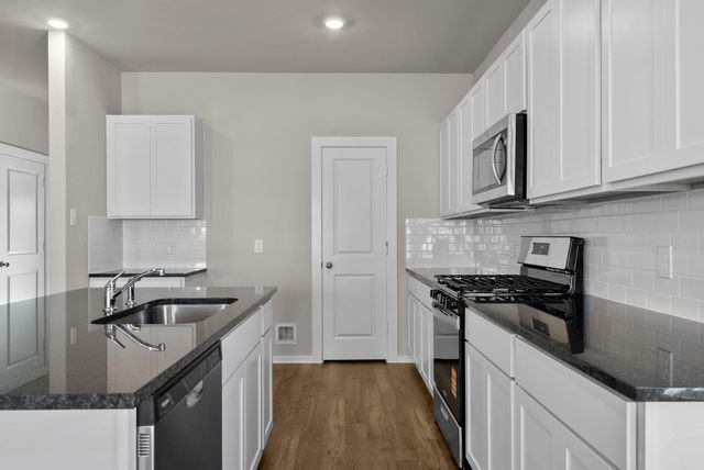 252 Orchard Laurel Drive, Alvin, TX 77511