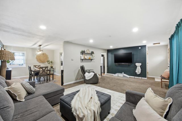 111 Main Street S, Dilworth, MN 56529