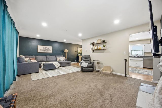 111 Main Street S, Dilworth, MN 56529