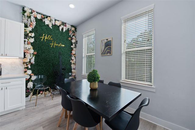 3365 Daphne Street, Houston, TX 77021