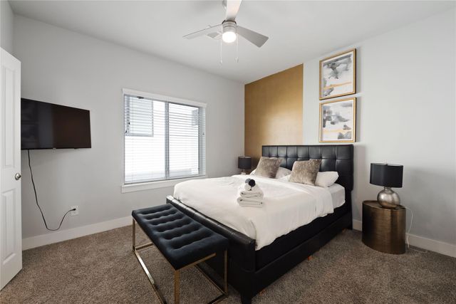 3365 Daphne Street, Houston, TX 77021