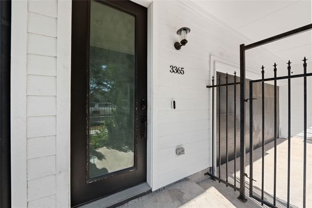 3365 Daphne Street, Houston, TX 77021