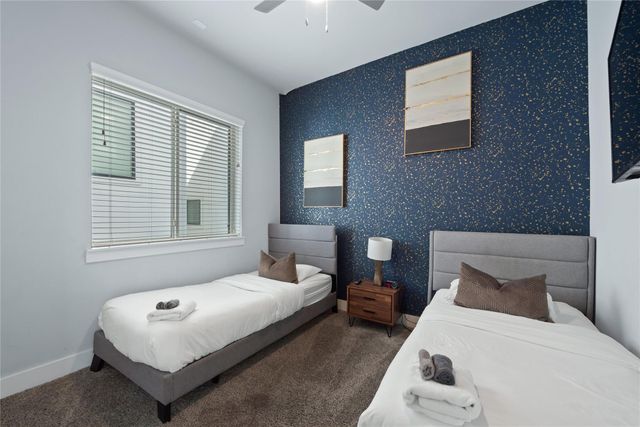 3365 Daphne Street, Houston, TX 77021