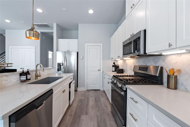 3365 Daphne Street, Houston, TX 77021