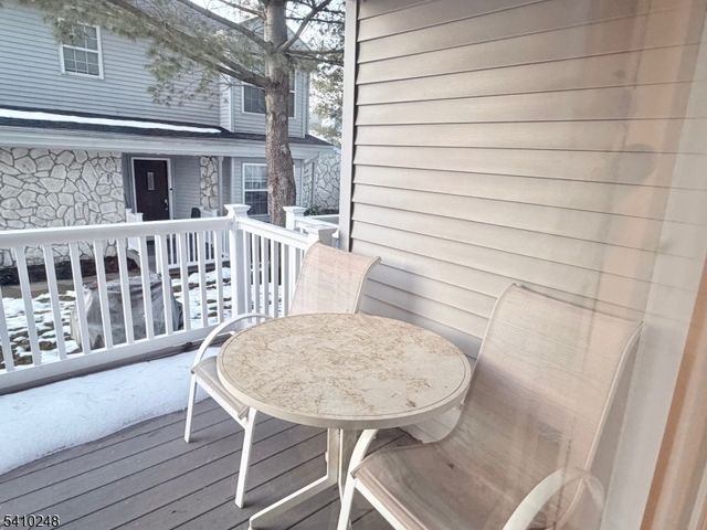 55 Sand Hill Rd, Jamesburg Boro, NJ 08831