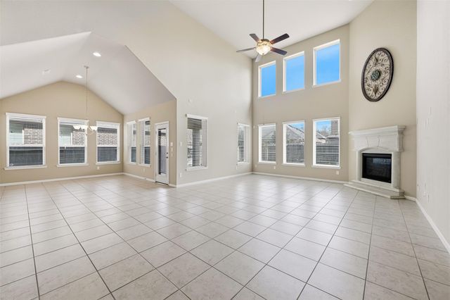 6118 Eaden Prairie Dr, Richmond, TX 77407