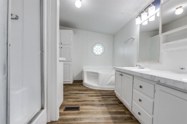 2318 Highway 105 E, Liberty, TX 77575