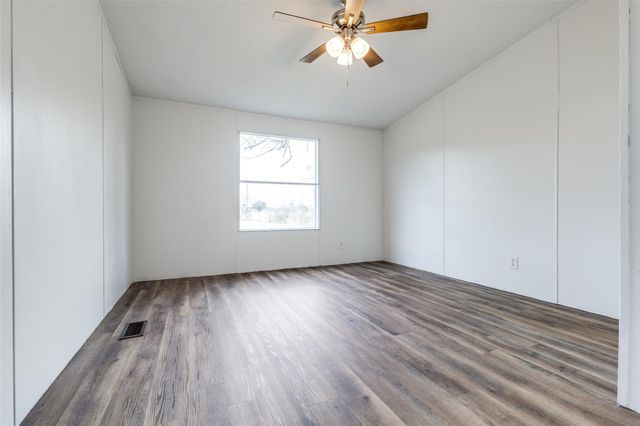 2318 Highway 105 E, Liberty, TX 77575