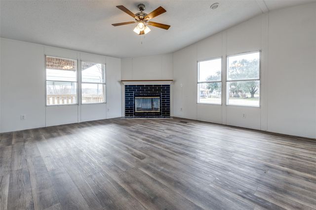 2318 Highway 105 E, Liberty, TX 77575