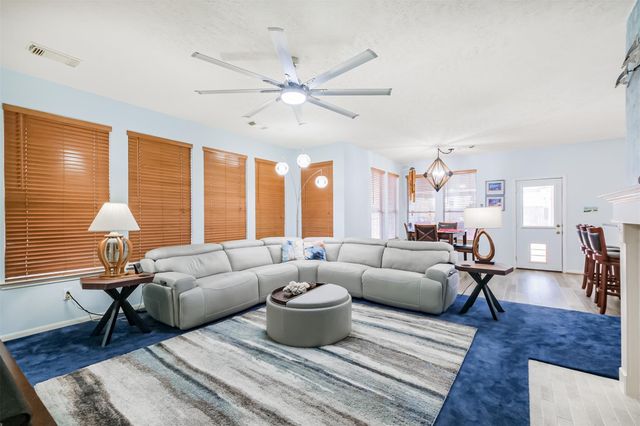 5125 Cotter Lane, Rosenberg, TX 77471