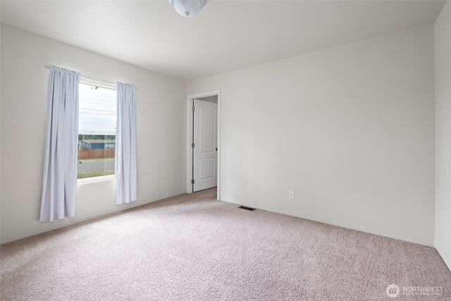 1108 Paul Avenue, Oak Harbor, WA 98277