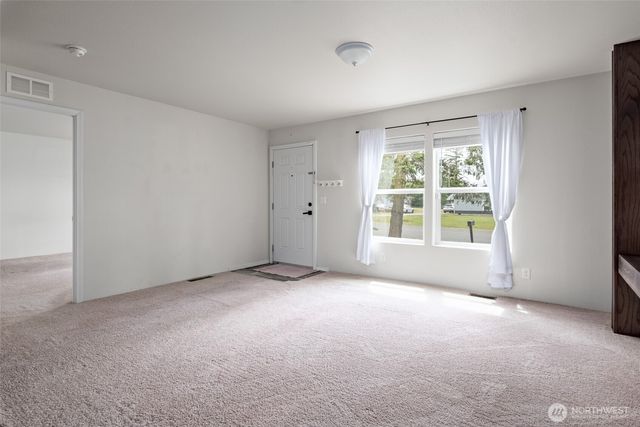 1108 Paul Avenue, Oak Harbor, WA 98277