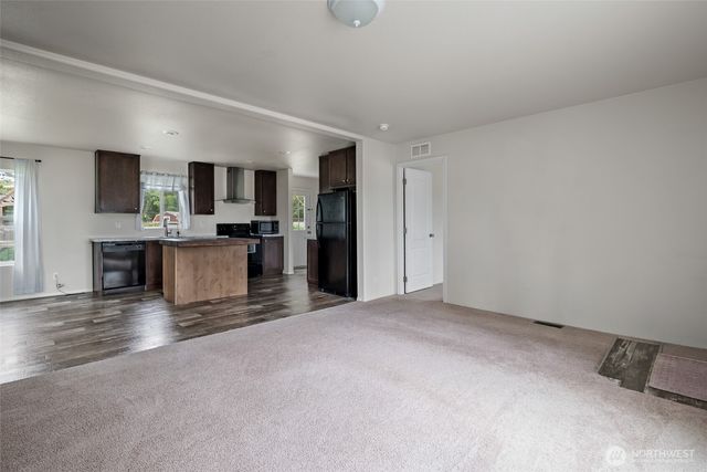 1108 Paul Avenue, Oak Harbor, WA 98277